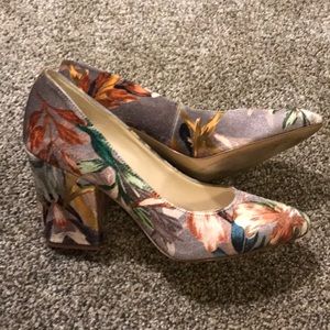 Nine West floral pumps